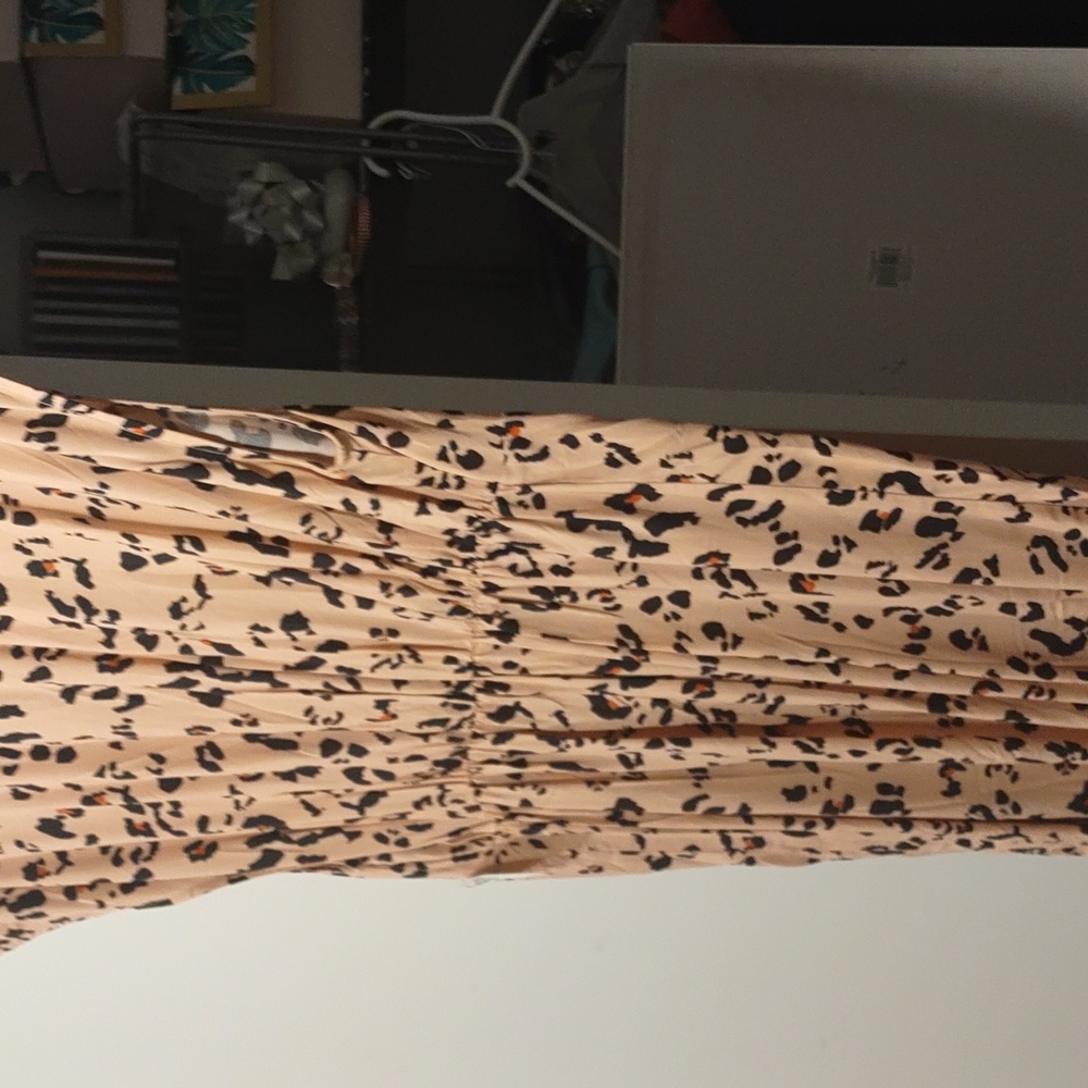Dress - Picture 2 of 3